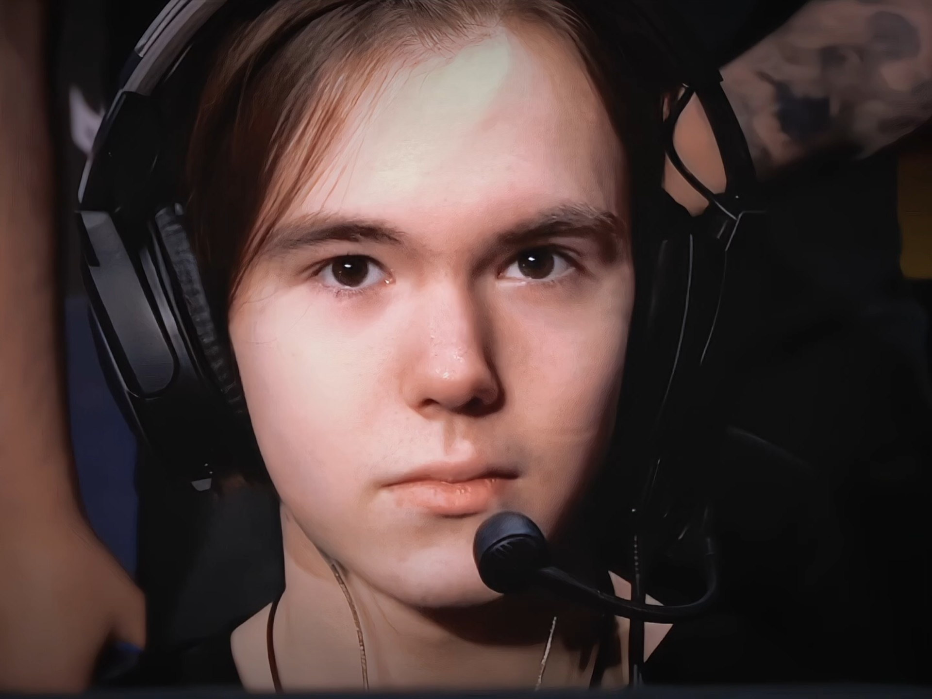 根据西班牙 根据西班牙